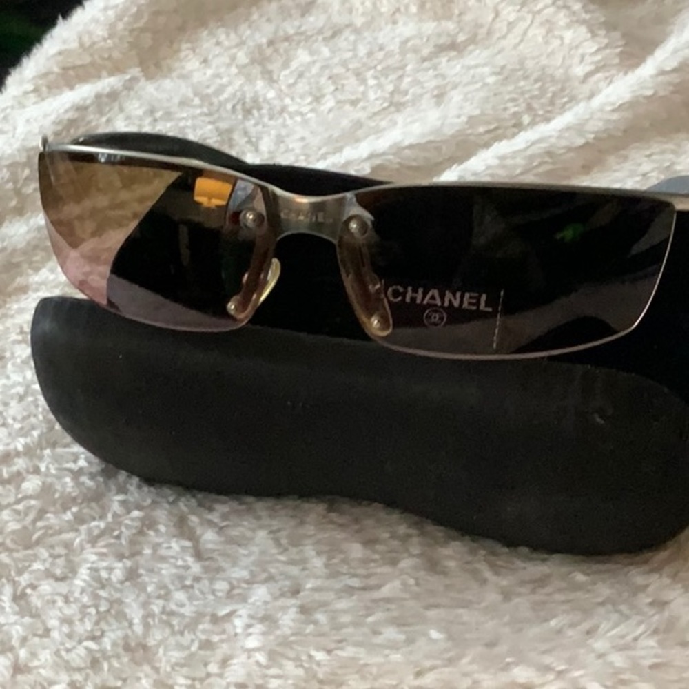 CHANEL SUNGLASSES